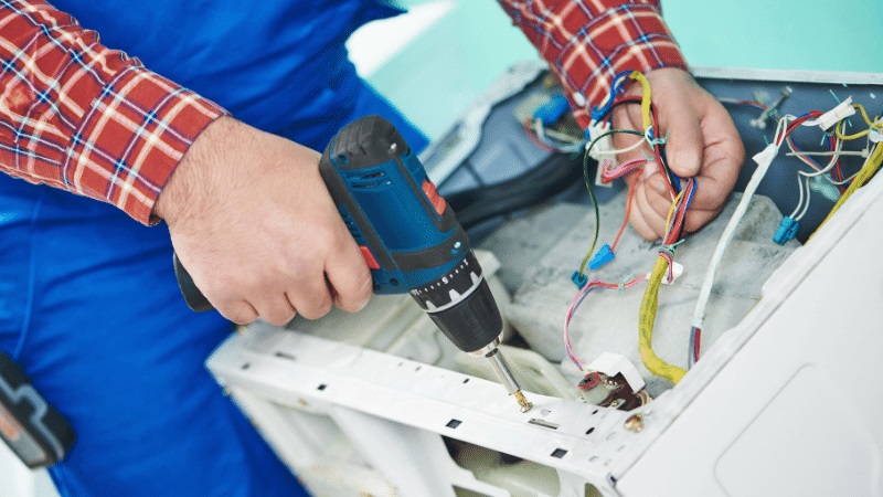 Şereflikoçhisar Airfel Airfel çamaşır makinesi kart tamiri – Su almama arızası orijinal parça ile giderildi. - Teknik servis örneği